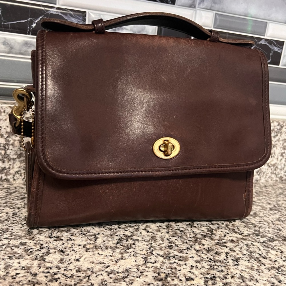 Vintage Coach 9870